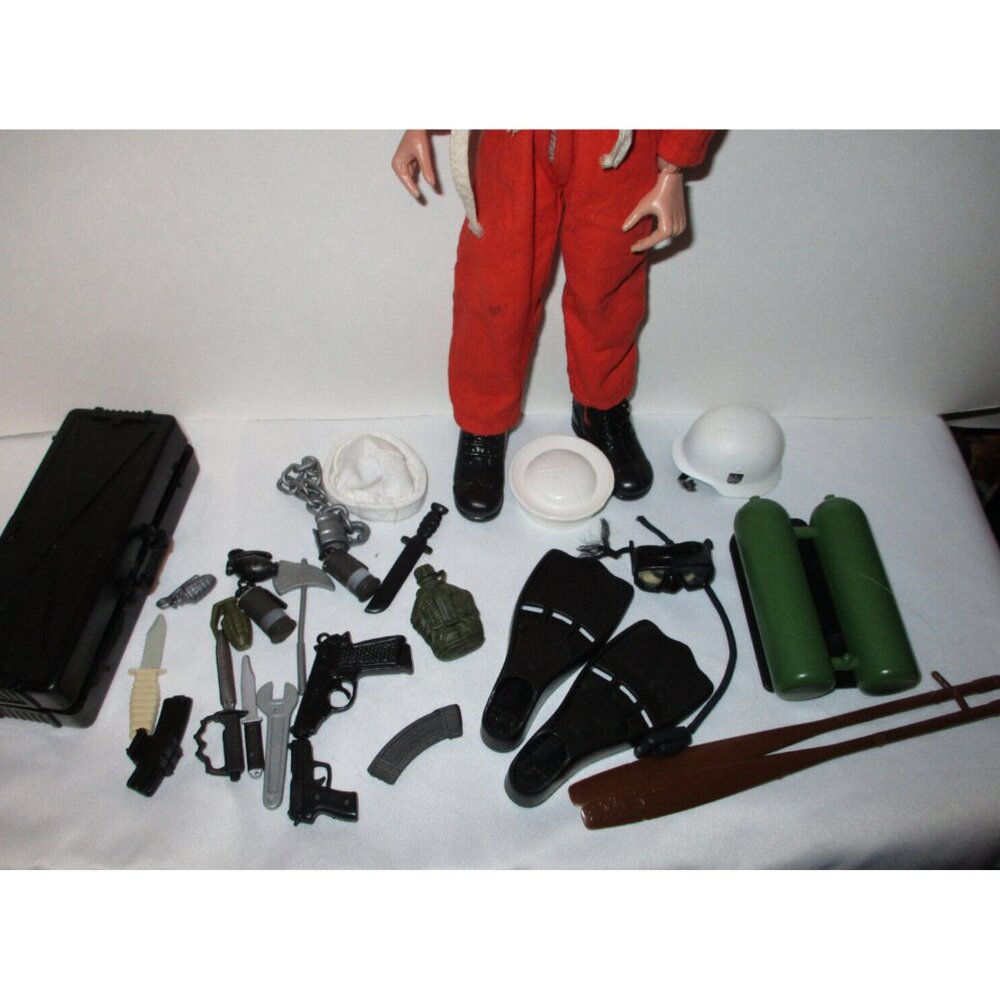 Vintage 1964 12 inch GI Joe Doll Figure with Life Vest, Dog Tags and Accessories - Picture 3 of 16